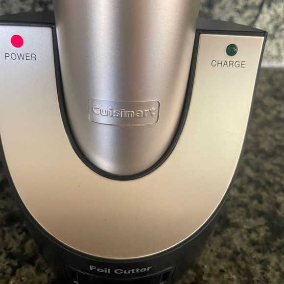 Cuisinart Wine Opener - Picture 2 of 6